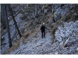 Monte Bruca - 1584 m Ponekod varovanja ni kljub veliki izpostavljenosti