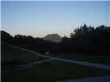 ...in planota Ravnocerje z Donačko goro še v soncu...