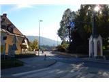 Limbarska gora  & sv. Miklavž  ponovno v Moravčah, v glavnem križišču zavijemo za Zagorje