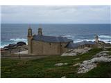 Znamenita cerkev na obali Atlantika, namenjena priprošnji za varno vrnitev mornarjev