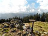Vpisna skrinja na vrhu Kašne planine ali Kranjska reber (1435 m), 21.9.2014.