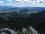 Suhi vrh - Pleša (Nanos) pogled z vrha v dolino