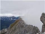 Serles (2717 m; 7SS) in Lämpermahdspitze (2595 m) Pogled nazaj na prečeni greben