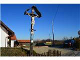 Križ v vasici Sakušaki.