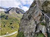 Dva dni v okolici Franz-Senn-Hütte (Stubajske Alpe) - Rinnenspitze (3003 m; 7SS), Rinnensee, ferati Ferata Edelweiss II.: izpostavljeno prečenje ob čudovitem pogledu na Vordere Sommerwand