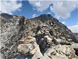 Hohe Geige (3394 m) - prvak severnega dela gorstva Prehod do zavarovanega dela poti I.