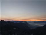 Klasika Stubajskih Alp - Zuckerhütl (3507 m), Wilder Pfaff (3456 m) in Wilder Freiger (3418 m) Sončni vzhod pri koči Becherhaus