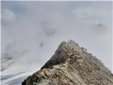 V iskanju Ötzija: Similaun (3606 m), Ötzi Fundstelle (3210 m) in Finailspitze (3514 m) Utrinek s sestopa z vrha I.