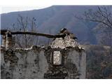 Monte Monticello in Moggessa, dve vasici iz nekih drugih časov Moggessa di La ... prve hiše, žal porušene v potresu