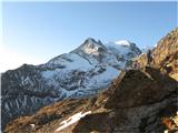 Engadiner Alps - ( Berninapass , St.Moritz , Diavolezza  -  Munt Pers 3207m ) Pot zavije levo po robu