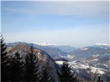 pogled z Vrheh proti Kamniško-Savinjskim Alpam