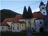 ...Cerkev Sv .Treh kraljev  v  Studenicah in tukaj je zaključil en delsvoje poti tudi Paolo Santonino...